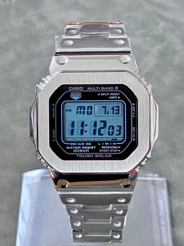 Nuovissimo orologio digitale