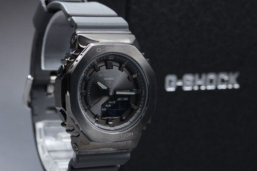Quasi come nuovo orologio al - come, nuovo]